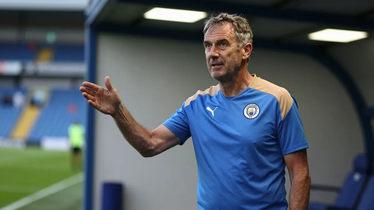 Barry-Murphy Praises Colwill's Impact in Cardiff's Dramatic Draw